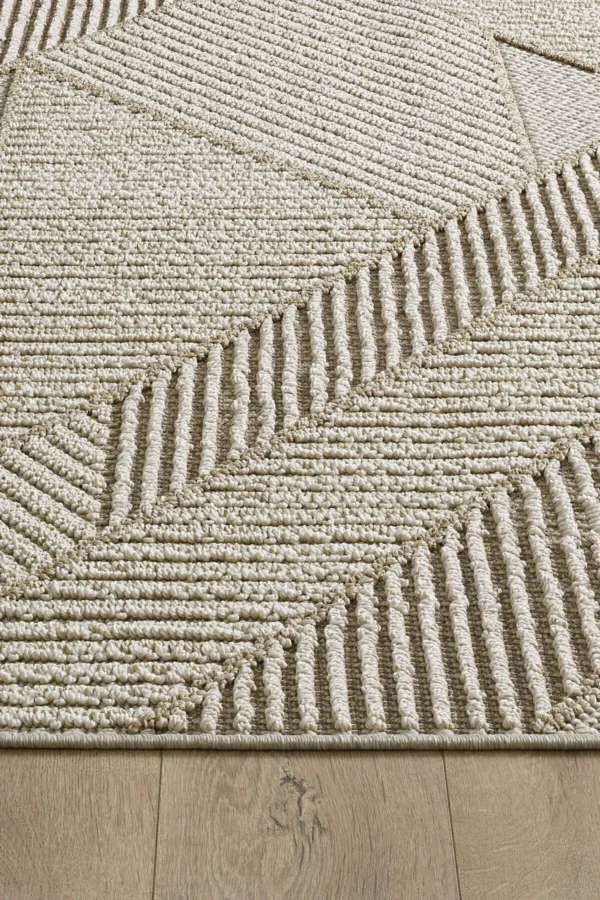 Textured Geometric Tassel Rug - Image 4